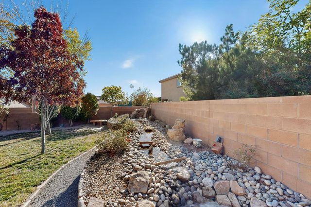 123 Las Medanales Court NE, Rio Rancho, NM 87124