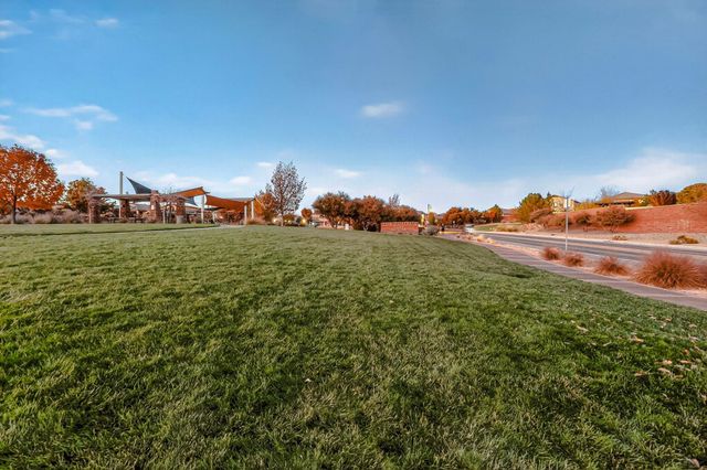 123 Las Medanales Court NE, Rio Rancho, NM 87124