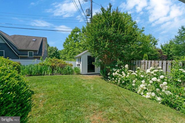 4932 34TH ST N, Arlington, VA 22207