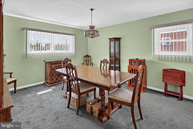 606 ARTWOOD DR, Philadelphia, PA 19115