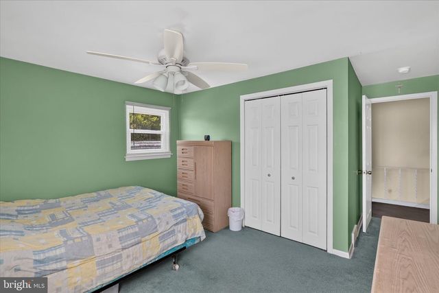 606 ARTWOOD DR, Philadelphia, PA 19115