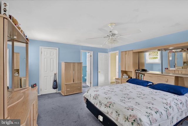 606 ARTWOOD DR, Philadelphia, PA 19115