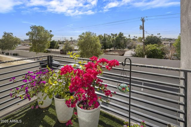 6908 E LYRA Drive, Scottsdale, AZ 85257