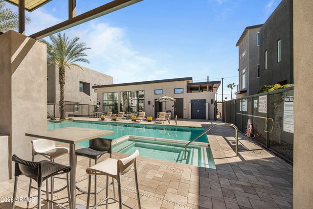 6908 E LYRA Drive, Scottsdale, AZ 85257