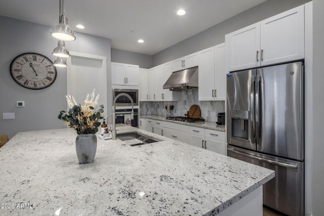 6908 E LYRA Drive, Scottsdale, AZ 85257