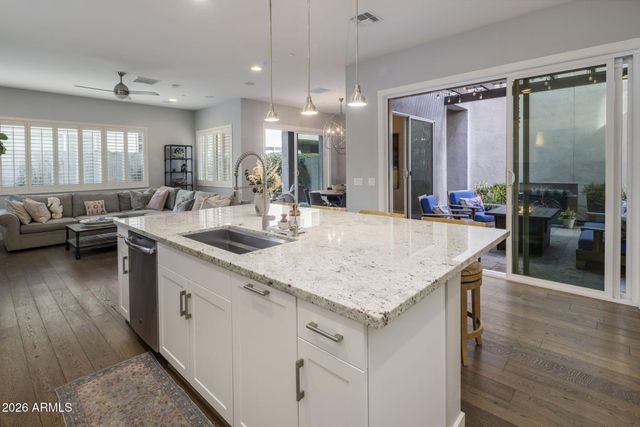 6908 E LYRA Drive, Scottsdale, AZ 85257