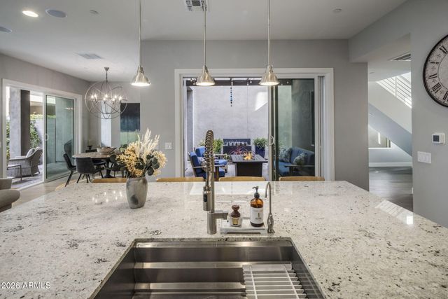 6908 E LYRA Drive, Scottsdale, AZ 85257