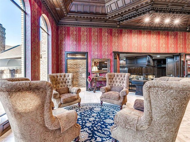 2605 Oakcrest Drive, Edmond, OK 73012