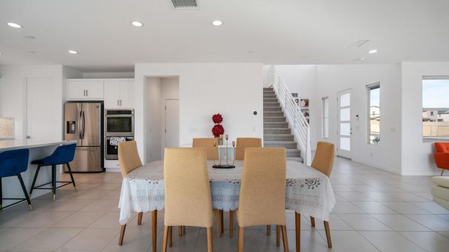 35764 Cannon Drive, Palm Desert, CA 92211