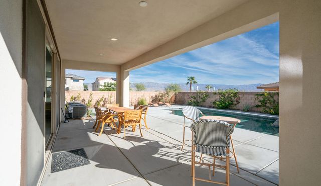 35764 Cannon Drive, Palm Desert, CA 92211