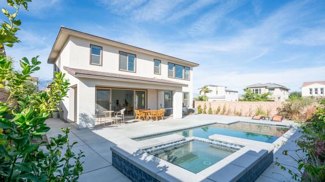 35764 Cannon Drive, Palm Desert, CA 92211
