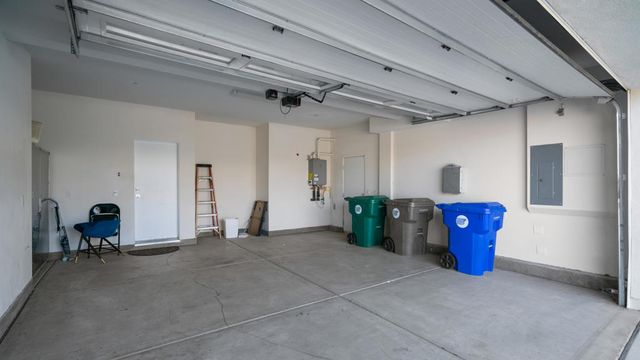 35764 Cannon Drive, Palm Desert, CA 92211
