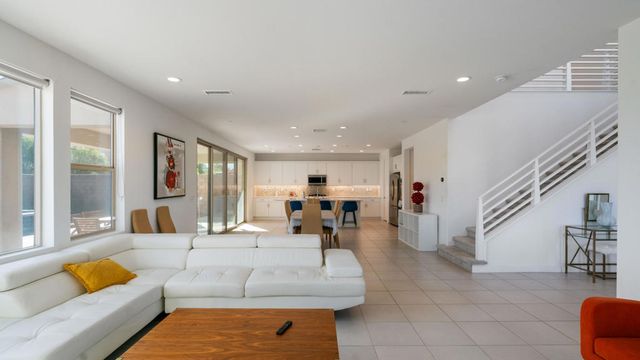 35764 Cannon Drive, Palm Desert, CA 92211