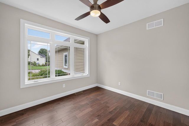 1199 Virdon Drive, Sun Prairie, WI 53590