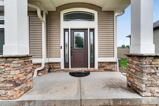 1199 Virdon Drive, Sun Prairie, WI 53590