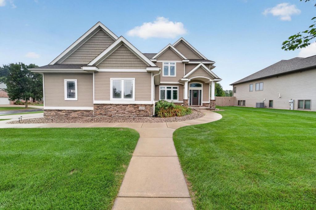 1199 Virdon Drive, Sun Prairie, WI 53590