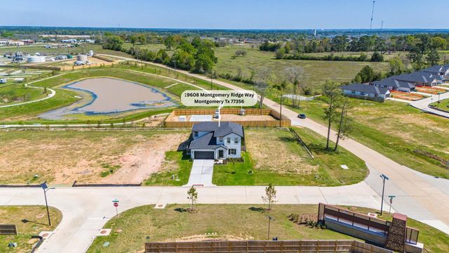 19608 Montgomery Ridge Way, Montgomery, TX 77316