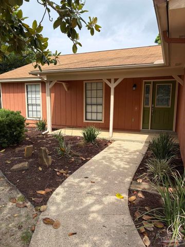 3021 Ranchette Sq, Gulf Breeze, FL 32563
