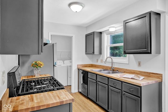5911 S Charlie, Bloomington, IN 47403