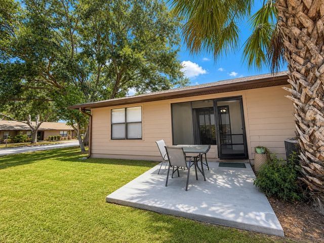 5322 11TH STREET CIRCLE E 5322, Bradenton, FL 34203