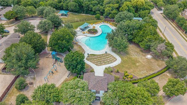 1981 Rainwater Way, Lancaster, TX 75146