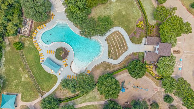 1981 Rainwater Way, Lancaster, TX 75146