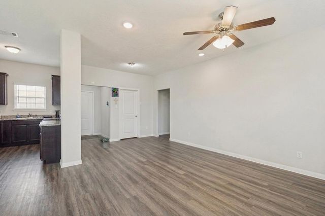 743 Road 5109, Cleveland, TX 77327
