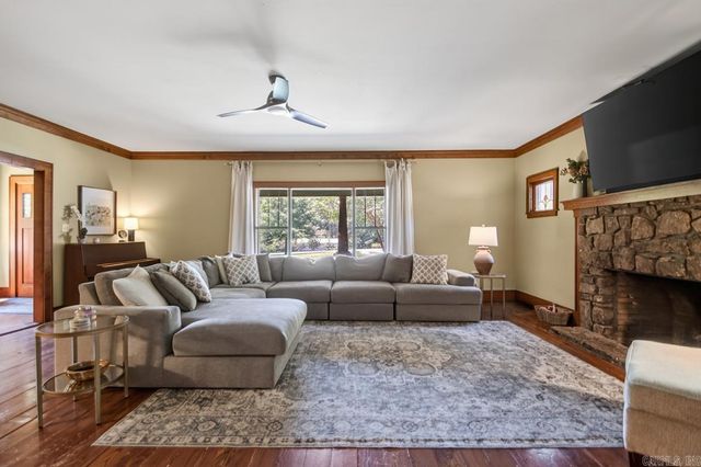 990 Buckwood Road, Bauxite, AR 72011