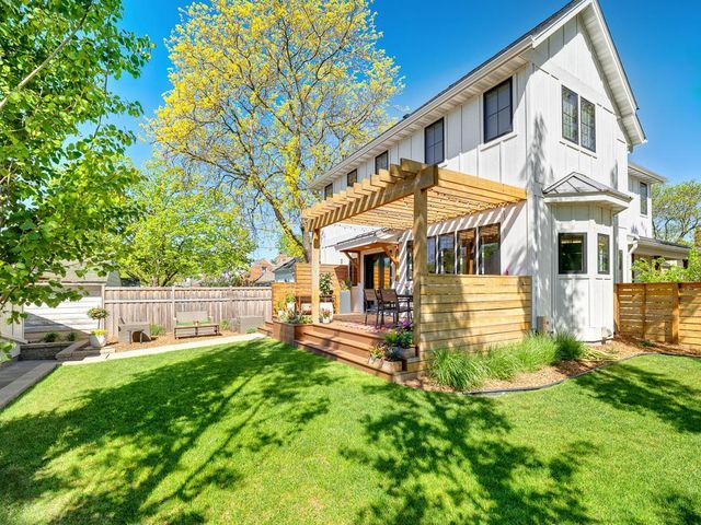 1400 Bayard Avenue, Saint Paul, MN 55116