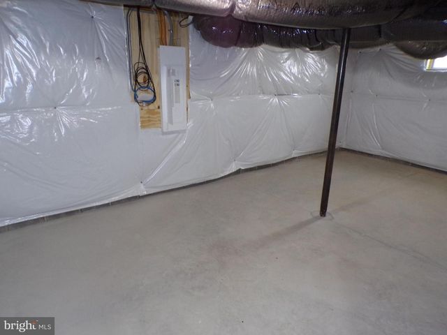 1 MYRTLE AVE, Gloucester City, NJ 08030