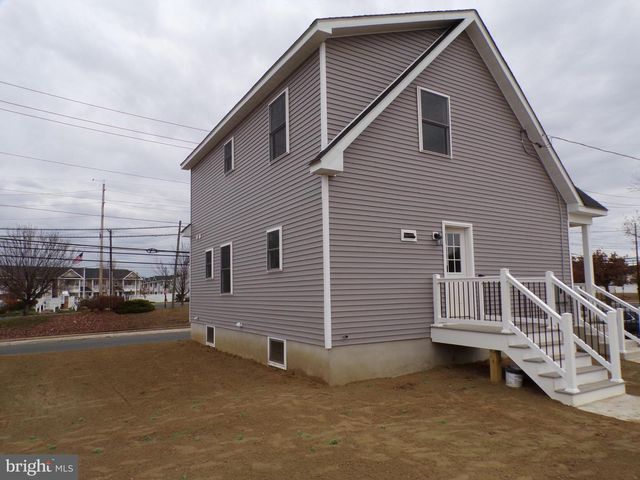 1 MYRTLE AVE, Gloucester City, NJ 08030