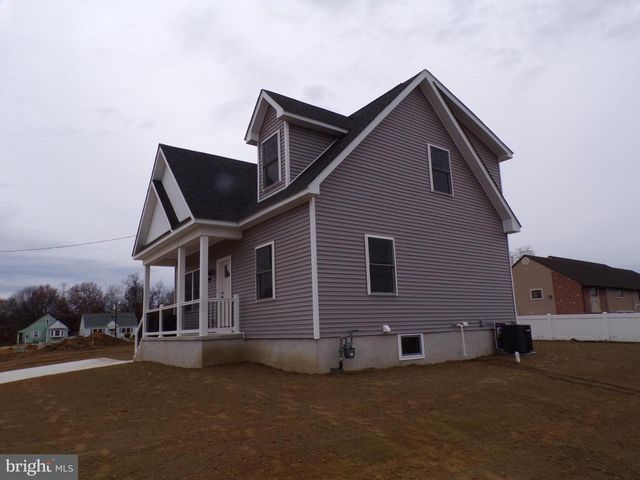 1 MYRTLE AVE, Gloucester City, NJ 08030