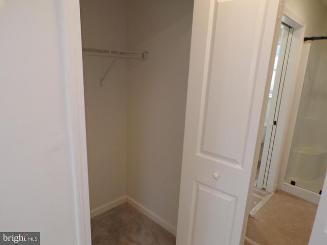 1 MYRTLE AVE, Gloucester City, NJ 08030