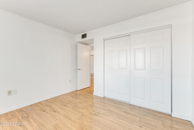 2711 N Halifax Ave Apt 271, Daytona Beach, FL 32118