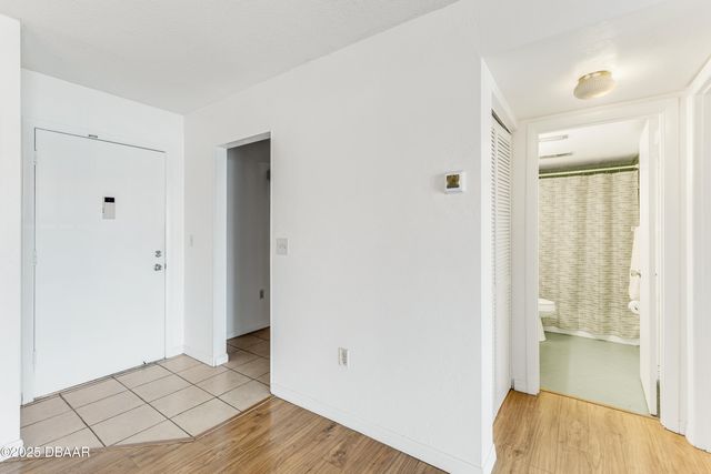 2711 N Halifax Ave Apt 271, Daytona Beach, FL 32118