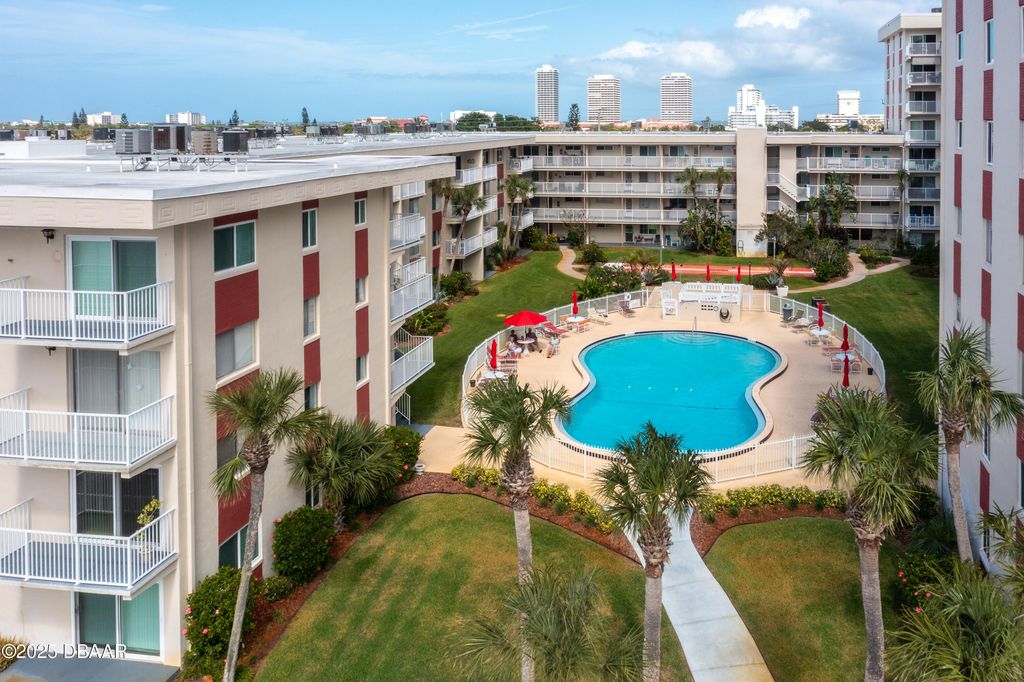 2711 N Halifax Ave Apt 271, Daytona Beach, FL 32118