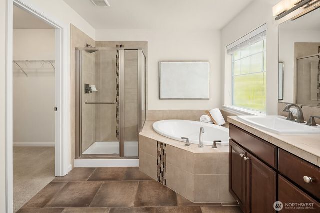 10508 SE 10th Court, Bellevue, WA 98004