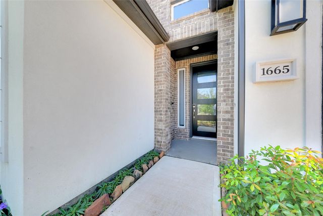 1665 Sherwood Glen Drive, Friendswood, TX 77546