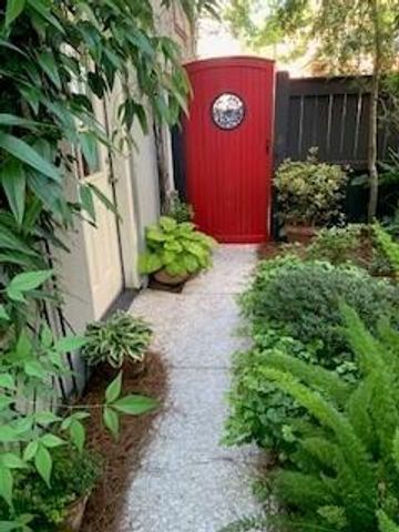 154 Ionsborough Street, Mount Pleasant, SC 29464