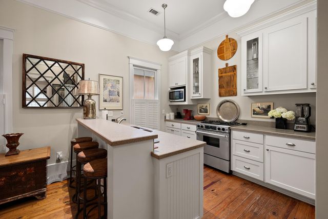 154 Ionsborough Street, Mount Pleasant, SC 29464