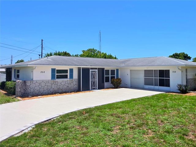 352 PINE TREE ROAD, Venice, FL 34293