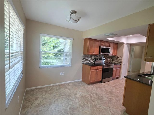 352 PINE TREE ROAD, Venice, FL 34293
