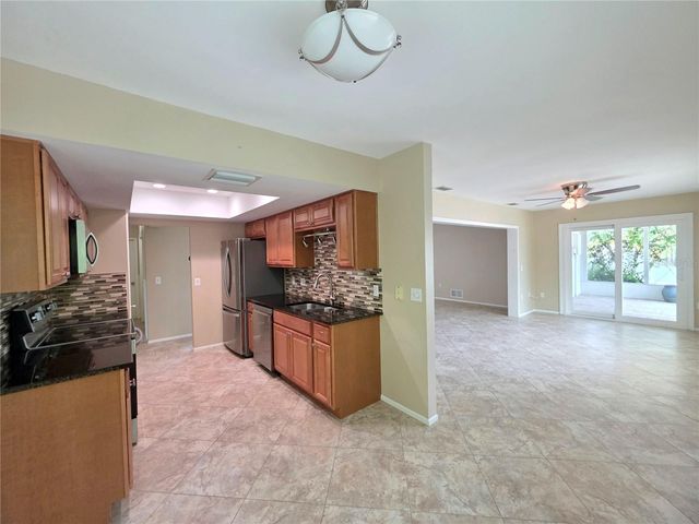 352 PINE TREE ROAD, Venice, FL 34293
