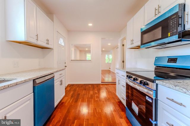 1749 HAVRE DE GRACE, Edgewater, MD 21037
