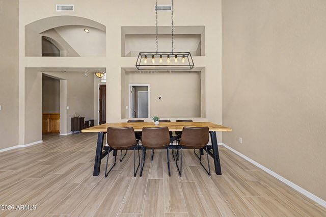 1937 W LARK Drive, Chandler, AZ 85286