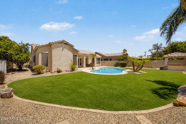 1937 W LARK Drive, Chandler, AZ 85286