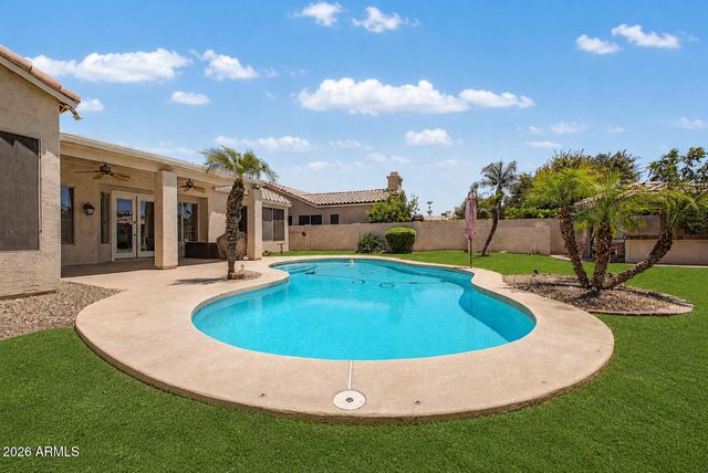 1937 W LARK Drive, Chandler, AZ 85286