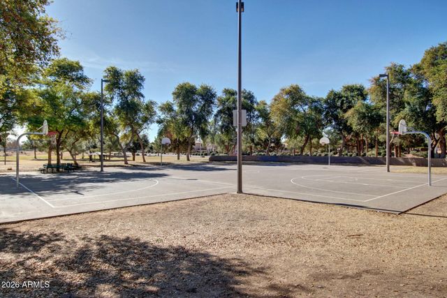 1937 W LARK Drive, Chandler, AZ 85286
