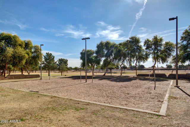 1937 W LARK Drive, Chandler, AZ 85286
