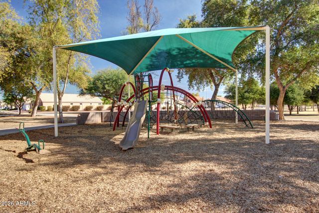 1937 W LARK Drive, Chandler, AZ 85286